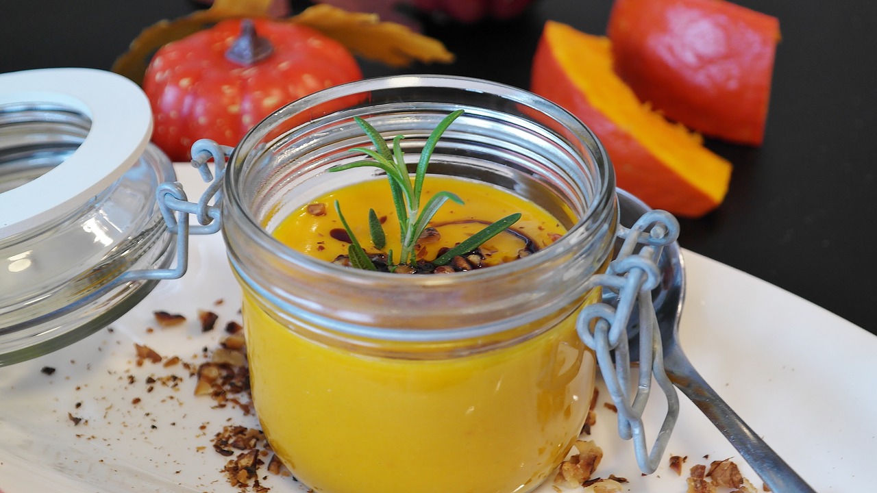 Basische Kürbissuppe mit Rosmarin