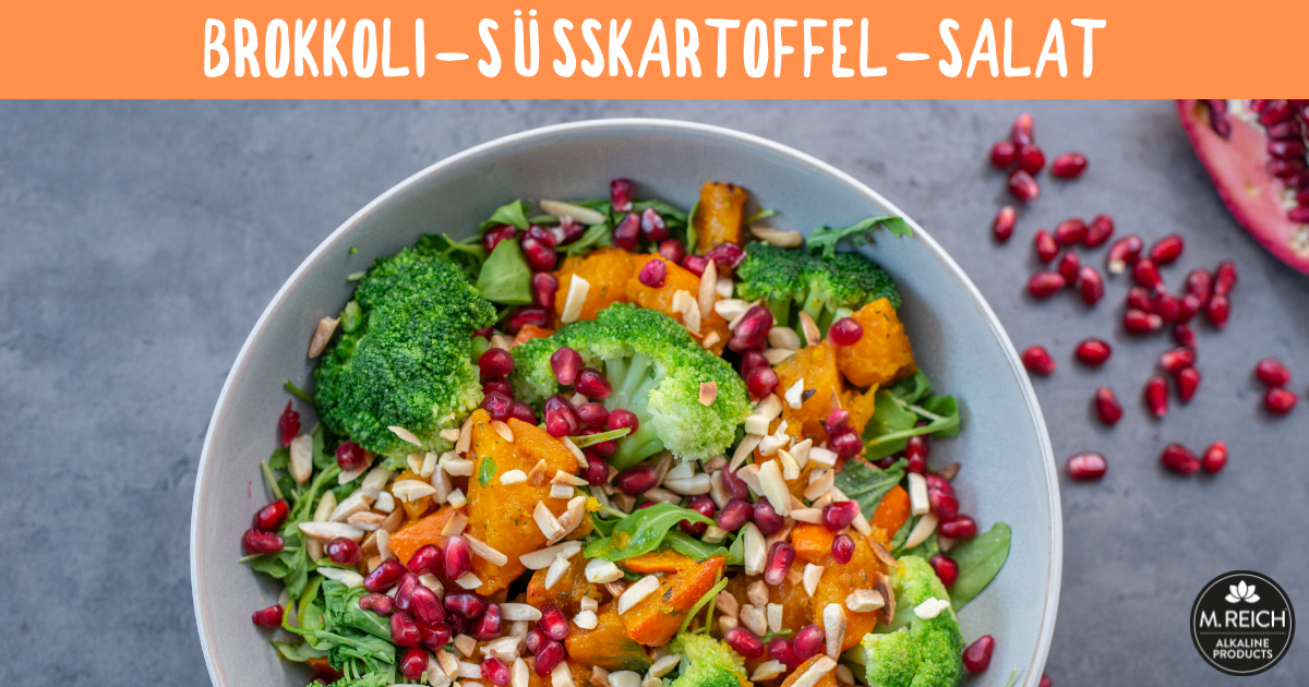 Brokkoli-Süsskartoffel-Salat mit Granatapfelkernen